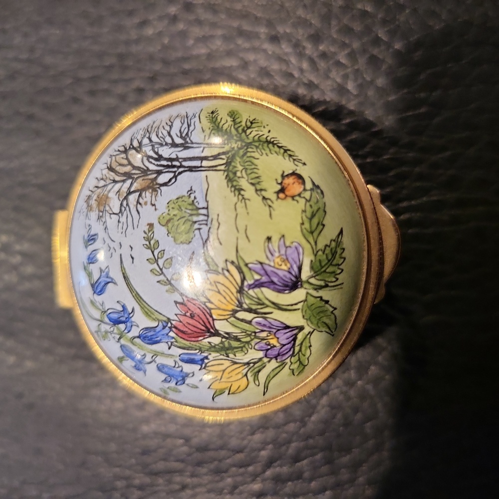 Staffordshire Enamel Hand Painted in the Old Bilston Battery Tradition P… - Picture 9 of 10